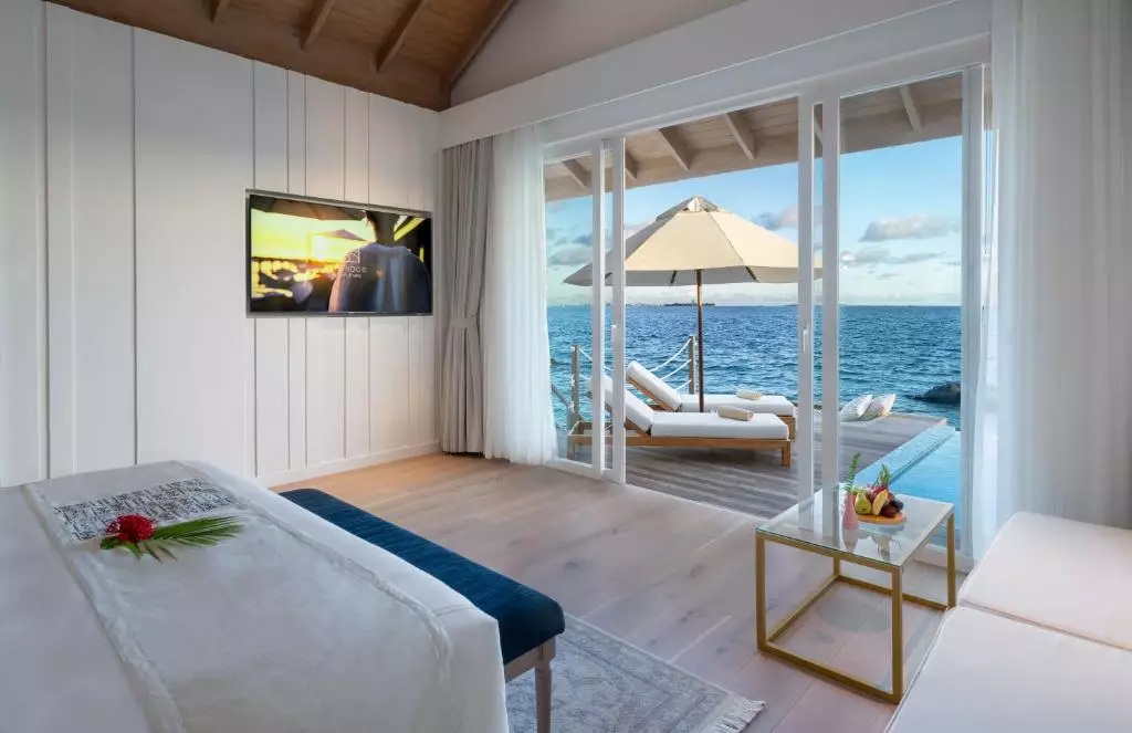 اتاق با ویو دریا